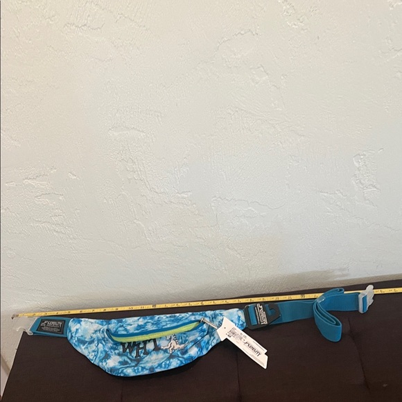 ( 0316) Unisex Blue Tie-Dye Fanny Pack W/ WHT Horse Art - Picture 10 of 16